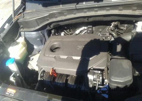 2017 Hyundai Santa Fe Sport 2.4L from USA, damaged, VIN 5XYZTDLB6HG441785